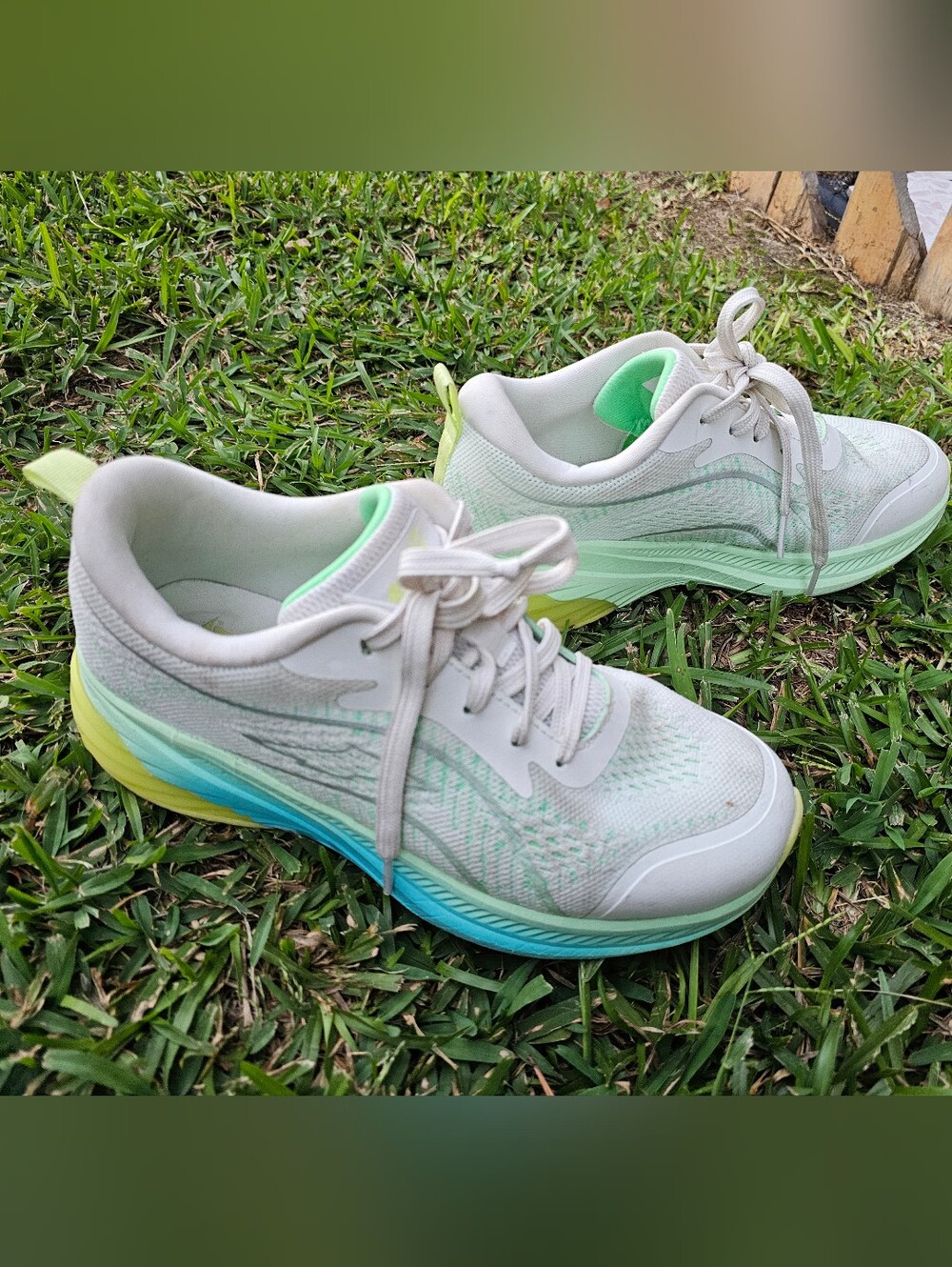 AVIA Women’s Lightweight Running Shoes in White and Mint